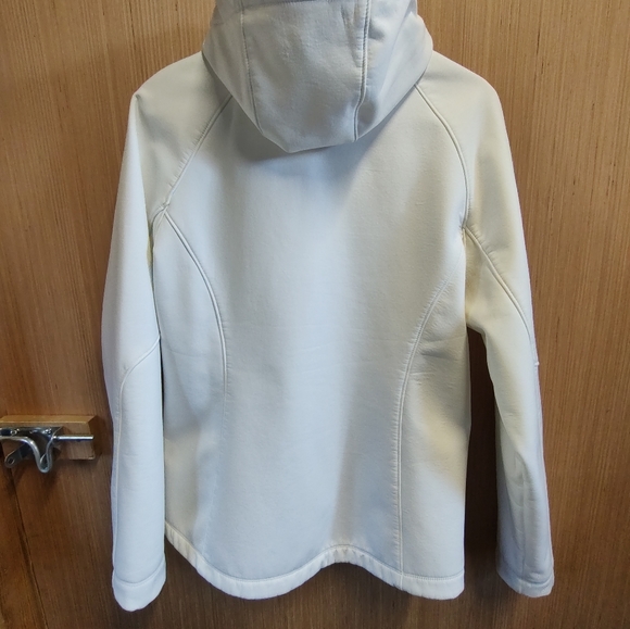 Soft shell hooded jacket. Size large - Picture 4 of 11